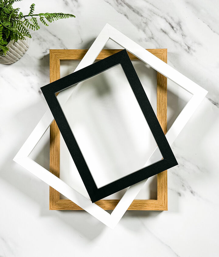 Framed wall art (Icebreaker ship cartoon)