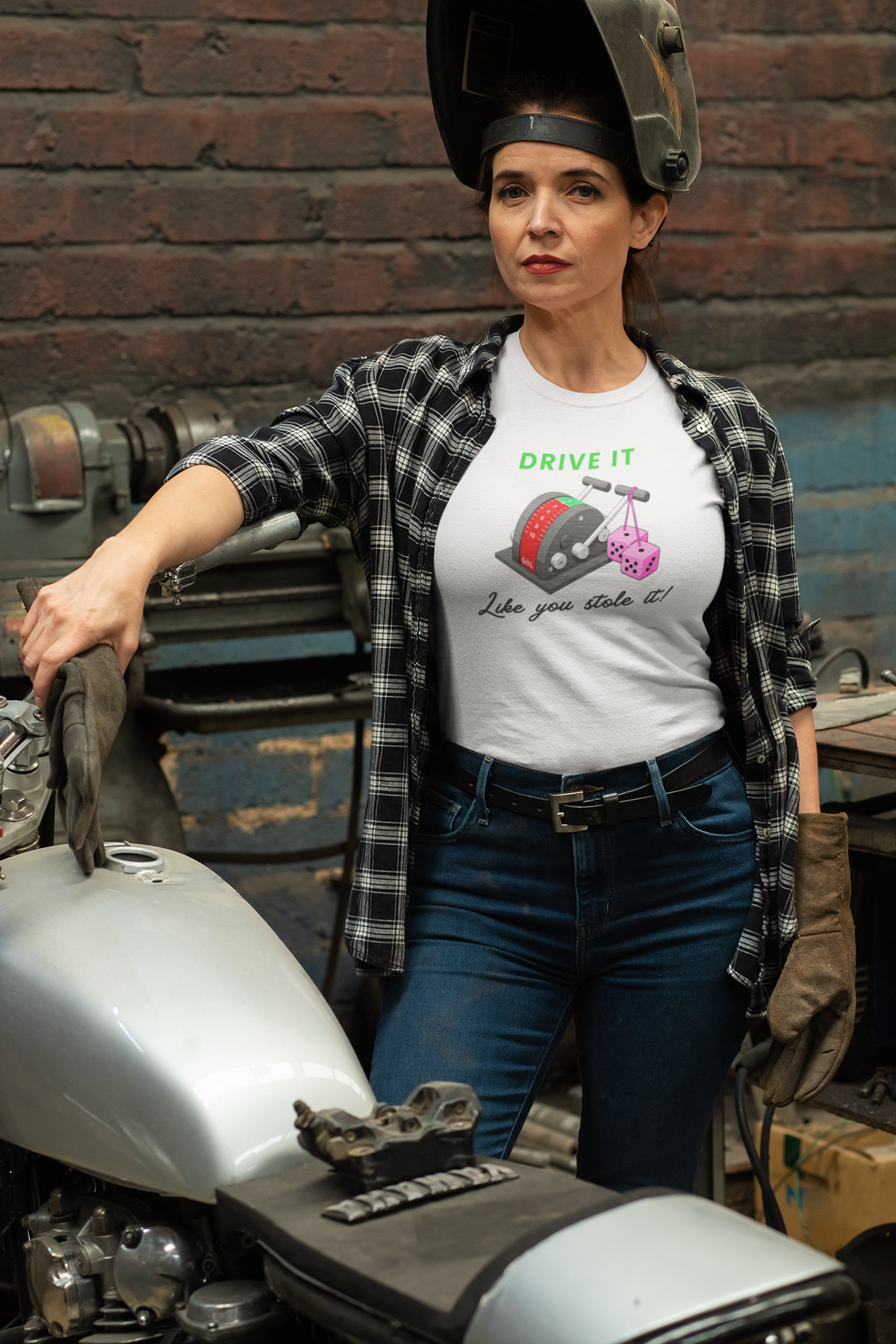 Organic cotton unisex t-shirt (Drive it like you stole it!)